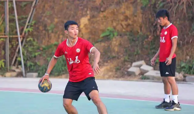 哪里可以找到关于篮球心理训练的资源_2